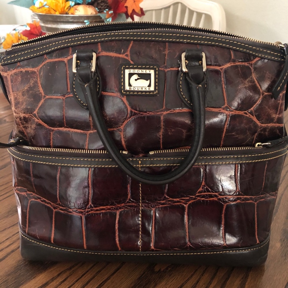 Dooney Bourke